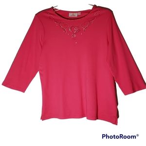 Quacker Factory large solid pink baddazed front collar pullover top. 356